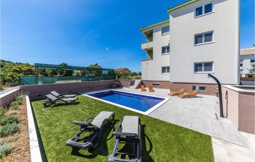 One-Bedroom Apartment Saldun With Sea View 09