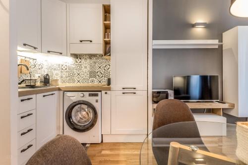 Sapienza Apt - Modern House in Piazza Bologna