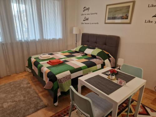 Studio apartman Asja