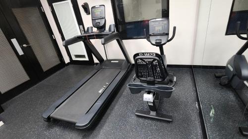 Fitness centrum a/nebo fitness zařízení v ubytování Baymont by Wyndham Casa Grande