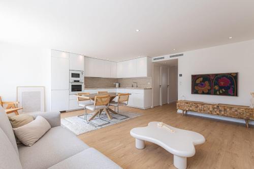 Sublime 3 pièces entièrement rénové dans le centre de Cannes