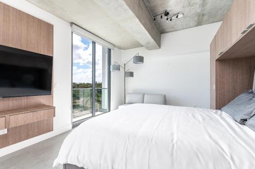 Milan Aventura Hotel Image