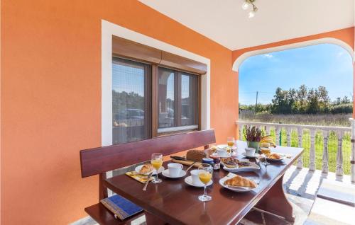 Beautiful Apartment In Pula With Wifi
