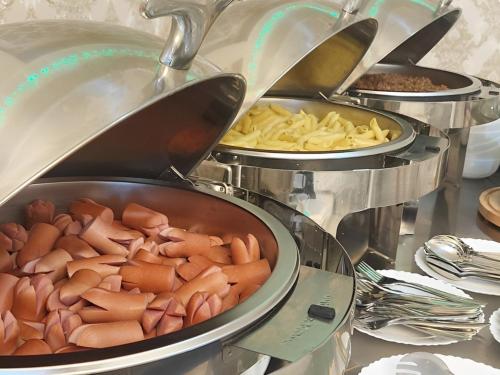 Mad på hotellet eller i nærheden