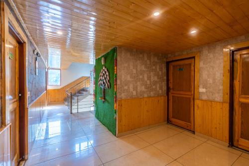 Galeriebild der Unterkunft The 14 Gables, A Boutique Stay - Pet Friendly Hotel - Mountain View in Manali