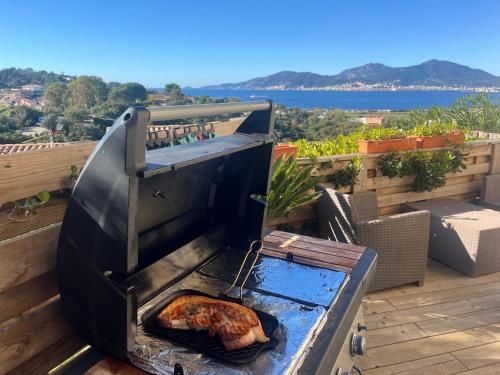 波尔蒂乔Charmant appartement refait à neuf vue mer的相册照片