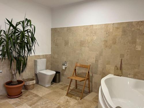 Phòng tắm tại Green Garden Deluxe Villa by Therme