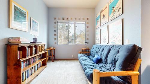 Χώρος καθιστικού στο Snowcreek IV #545 condo