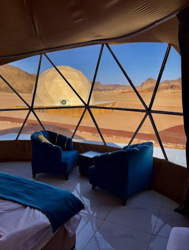 Posezení v ubytování Desert Boulevard Camp