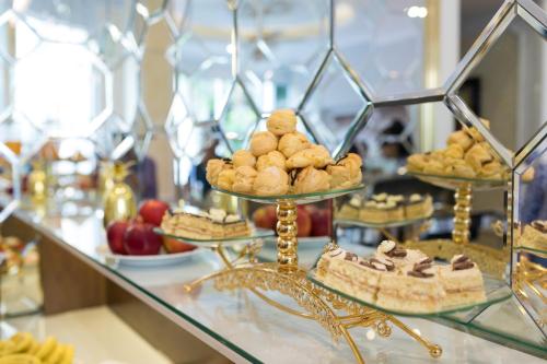 Mad på hotellet eller i nærheden