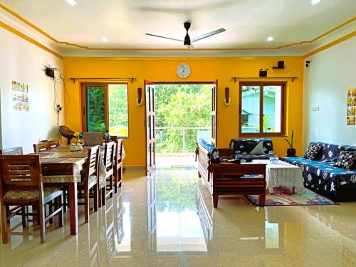 Gallery image of Happy Moon Homestay in Aldona
