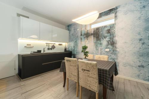 Η κουζίνα ή μικρή κουζίνα στο Vera Home