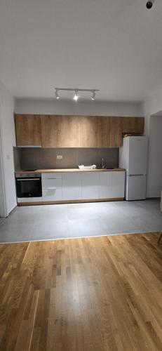 ครัวหรือมุมครัวของ Unique Apartmets 1