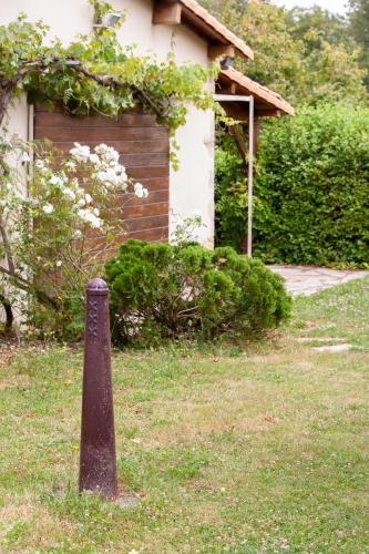 Κήπος έξω από το Bienvenue Chez Nous