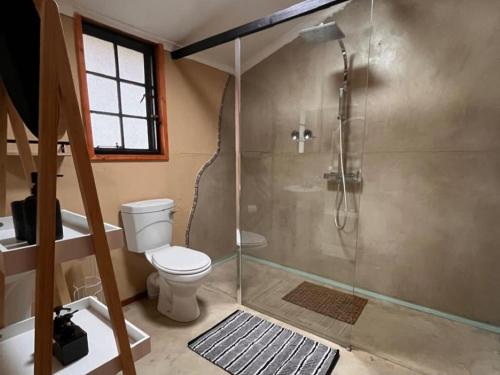 Koupelna v ubytování Croc's Nest Bush Lodge