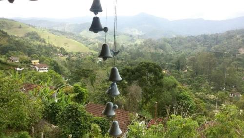 Landskap semula jadi dekat dengan rumah percutian