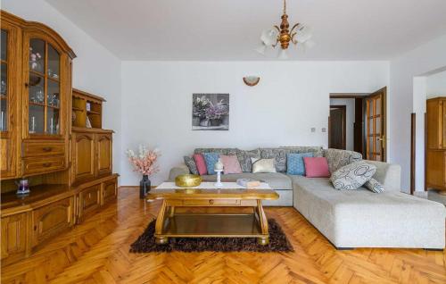 Villa Viktori