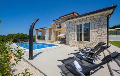 Villa Simic