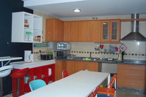 Dapur atau dapur kecil di Oh! My Hostel