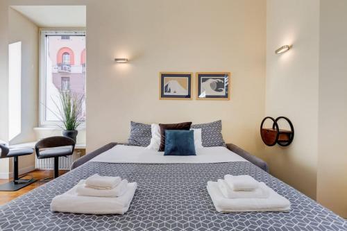 BDC - Purple Apt at San Giovanni