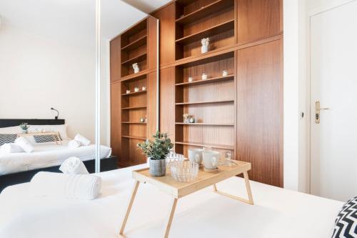 Easylife - Milano - DellaChiusa 8 - Porta Ticinese
