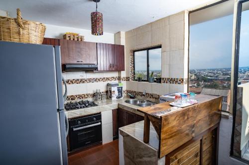 Afbeelding uit fotogalerij van Casa colonial - San Antonio Cali in Cali