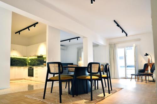 Pangrati Stunning Residence - Walk to Metro