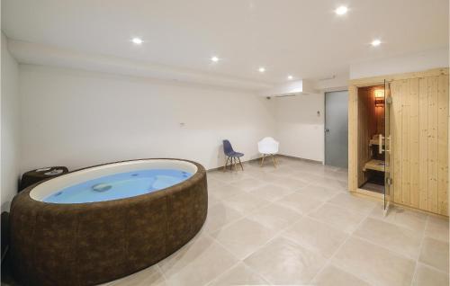 Nice Home In Saldun With Sauna