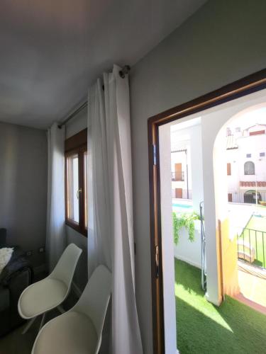 Χώρος καθιστικού στο Suite Ruidera Beach