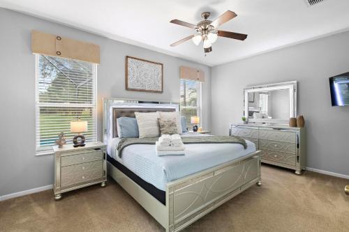 Lux 6BrVilla -Pool&ResortAmenities -10mins to Parks photo 19