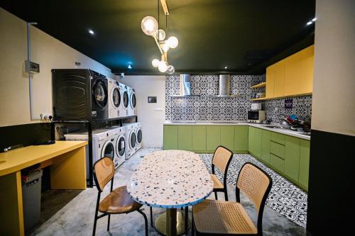Kuchyň nebo kuchyňský kout v ubytování Kingston Hotel 1 - Bukit Bintang