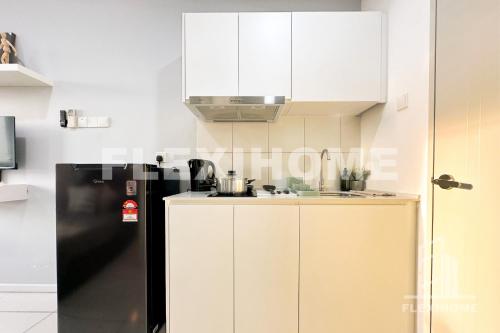 KLIA-KLIA 2, Comfy Studio, Horizon Suites Sepang-Dengkil by Flexihome-MYにあるキッチンまたは簡易キッチン