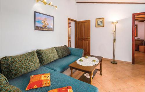 Posezení v ubytování Holiday Home Reburici I