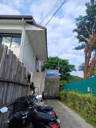Edificio en el que se encuentra el albergue