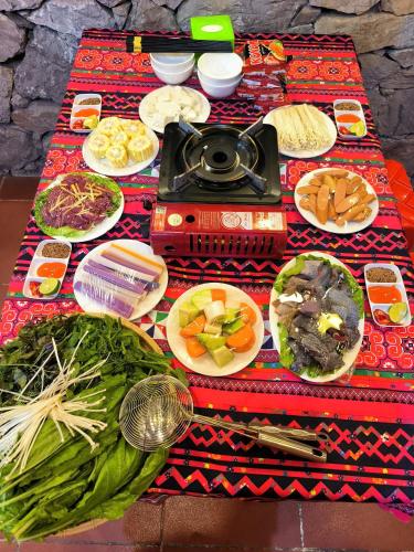 Makanan di atau berdekatan homestay