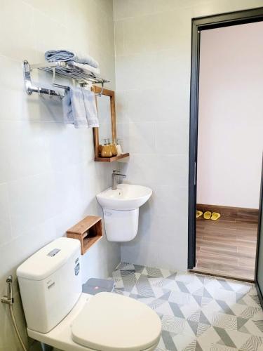 Phòng tắm tại Sakura Mura Homestay Phú Quốc