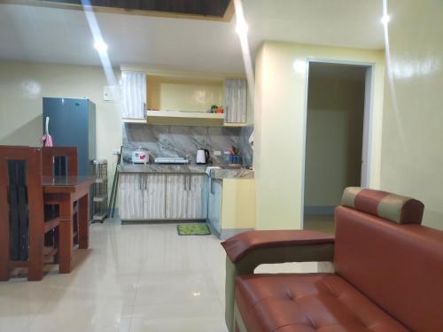 Η κουζίνα ή μικρή κουζίνα στο The Cozy Cone2