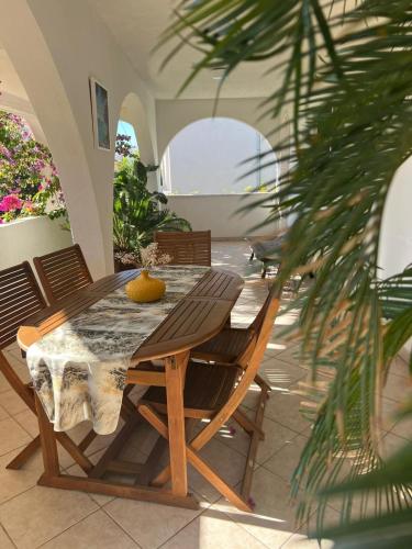 Trogir Čiovo Large Sea View apartment near the sea in Okrug