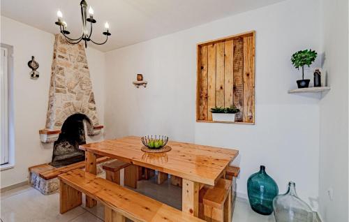 Gallery image of 3 Bedroom Awesome Home In Blato in Blato