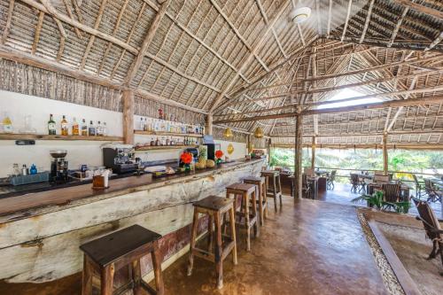 Sunshine Bay Hotel Zanzibarにあるレストランまたは飲食店
