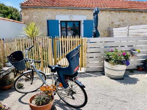 Gambar di galeri bagi Clos des Aigrettes -6 Gîtes de charme et confort à 30m du Port de La Cotinière di La Cotinière