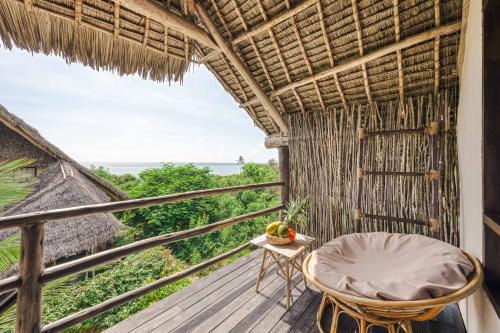 Sunshine Bay Hotel Zanzibarにあるバルコニーまたはテラス