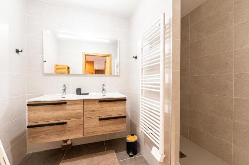 Ένα μπάνιο στο Les Cristaux Blancs - Station de ski à pied