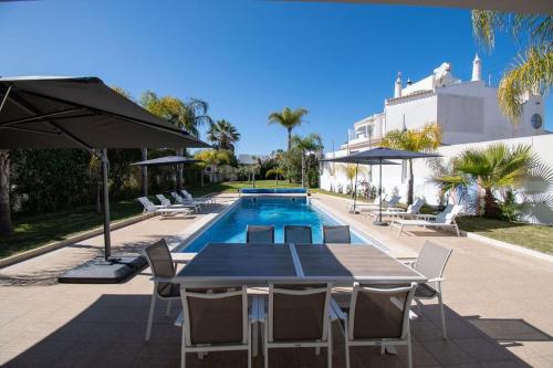 Albatroz - GORGEOUS & SPACIOUS VILLA IN CARVOEIRO