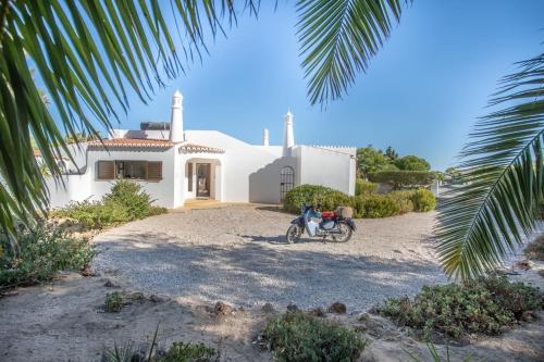 Carosim - Quiet location, close to beach, private