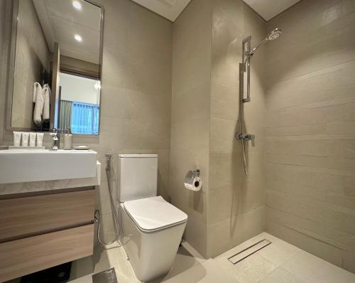 Fotografie z fotogalerie ubytování Quiet 2BR Retreat in a Scenic Garden Environment by Bhavan vacation Homes v Dubaji