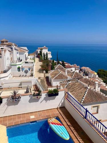 Appartement in Nerja with private pool and sea view