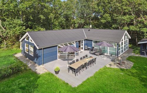 Budova, kde se prázdninový dům nachází