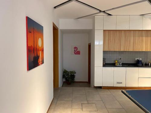 Kuchyň nebo kuchyňský kout v ubytování Smasaas Abode