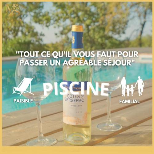 Maison Moderne avec Piscine au Cœur des Vignes